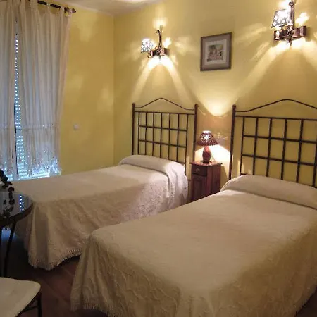 מלון Azabache Cardes Onís