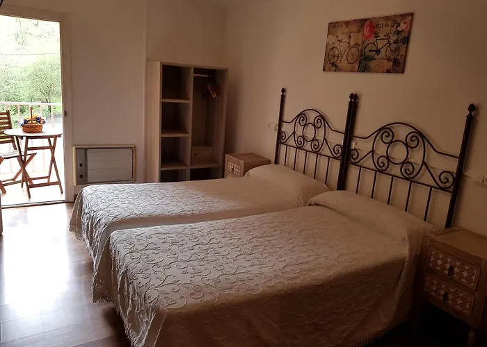 Azabache Cardes Hotel