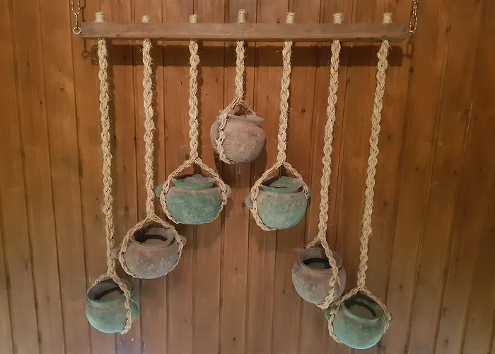 Azabache Cardes 2* Onís