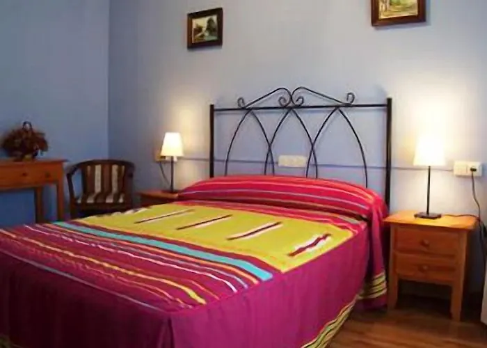 Hotel Azabache Cardes